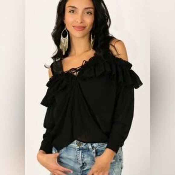 Joyfolie Tops - Host Pick! 🖤 Joyfolie Mia Joy Charlie Top – Black – NWT (Size M) 🖤